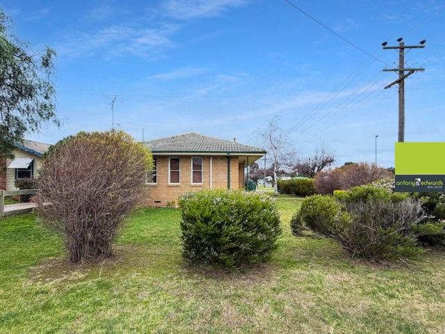 House for sale in Brisbane Grove, New South Wales