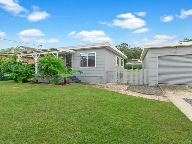 House for sale in Sussex Inlet, New South Wales