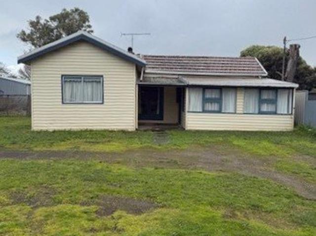 House for sale in Comaum, South Australia