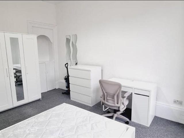 Apartment for rent in Hillhead, Scotland