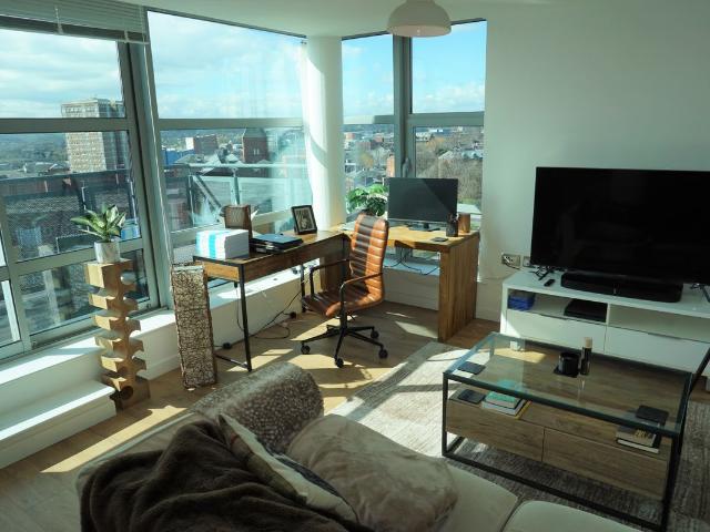 Apartment for rent in Woodhouse, West Yorkshire