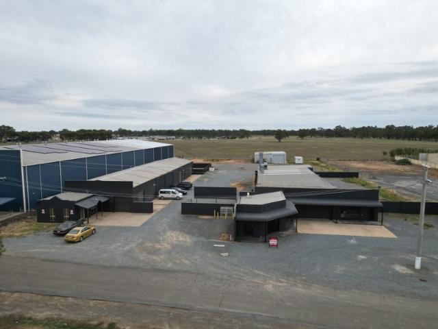 Warehouse for rent in Cobram, Victoria