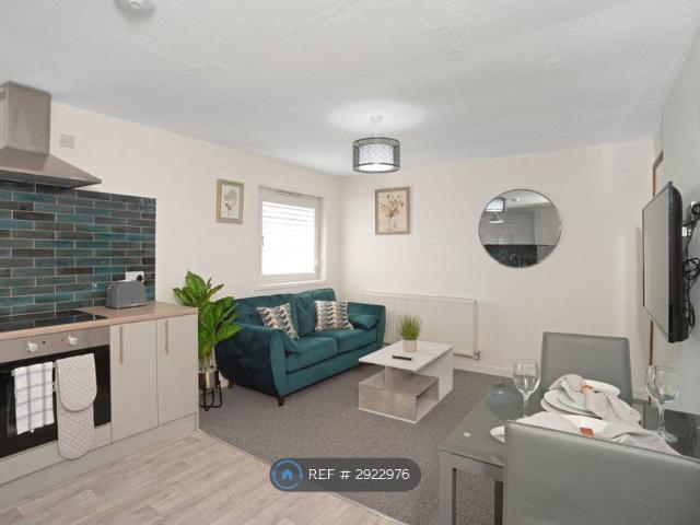 Apartment for rent in Thorplands, Northampton