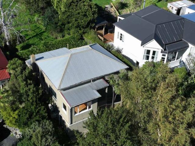 House for rent in Otakou