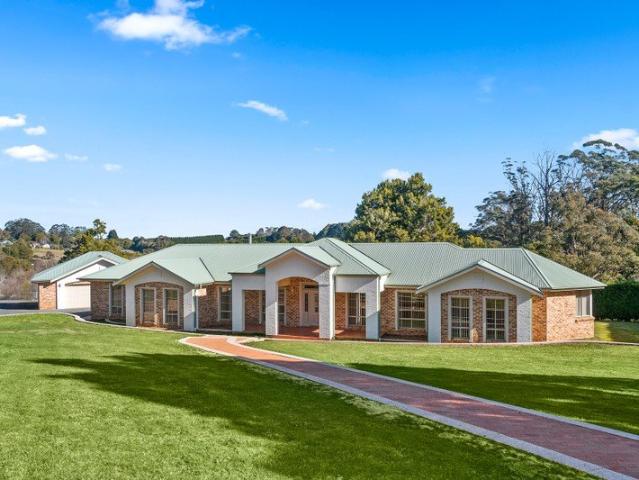 House for sale in Robertson, New South Wales