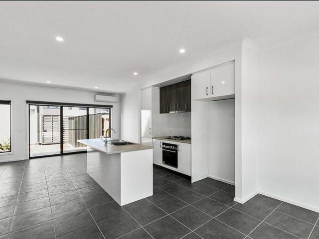 Townhouse for rent in Camerons Creek, Victoria