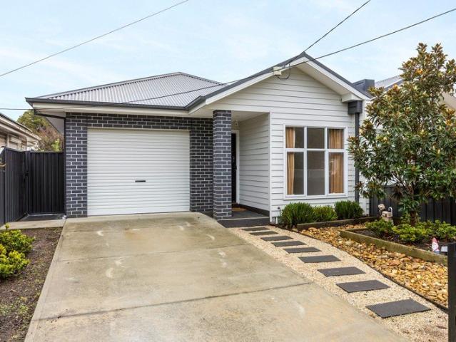 Apartment for rent in Camerons Creek, Victoria