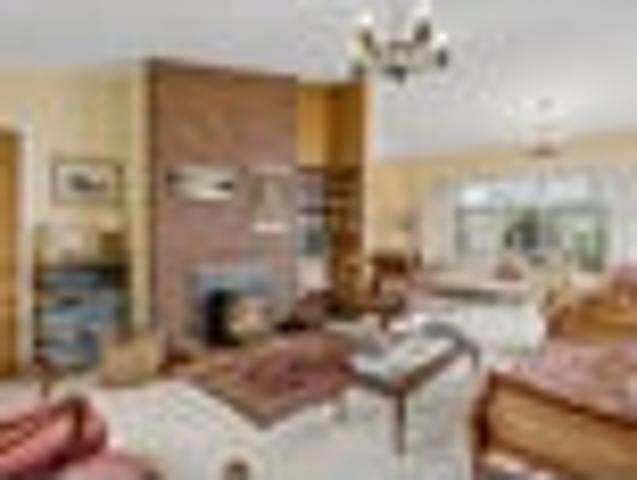 House for sale in Otakou