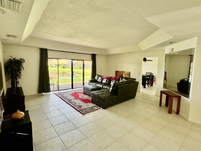 Room for rent in Florida