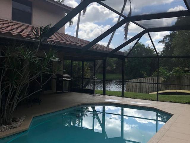 Room for rent in Cooper City, Florida