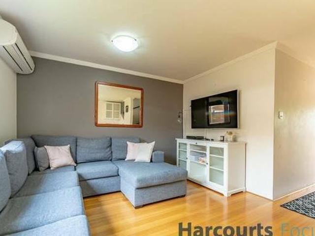 House for rent in Cockburn, Western Australia