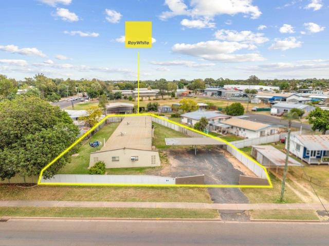 Flat for sale in Emerald, Queensland