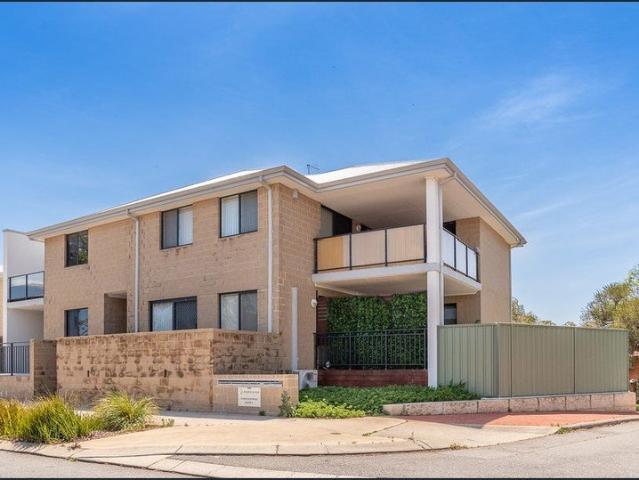House for sale in Queens Park, Western Australia