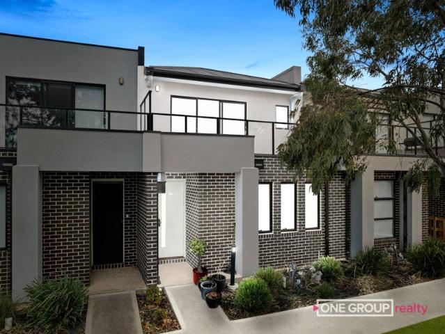 Townhouse for sale in Camerons Creek, Victoria