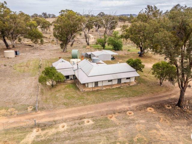 Acreage for sale in Farnham, New South Wales