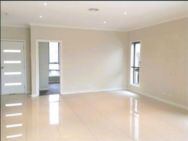 Townhouse for rent in Camerons Creek, Victoria
