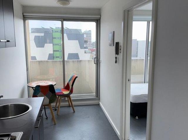 Granny Flat for rent in Hawthorn, Melbourne