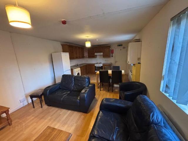 Apartment for rent in The Holyland, Northern Ireland