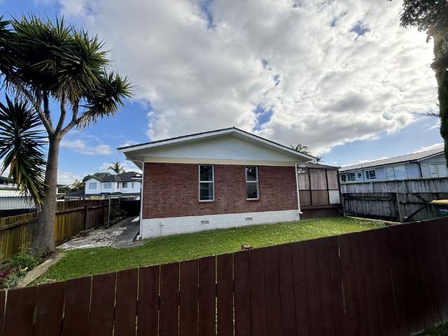 House for rent in Red Beach Estate, Hibiscus and Bays