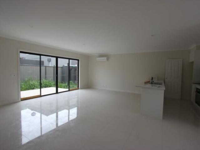 Townhouse for rent in Camerons Creek, Victoria