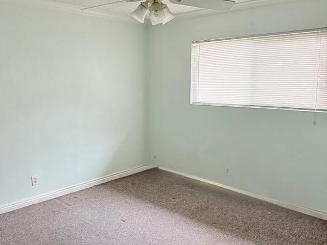 Room for rent in Costa Mesa, California