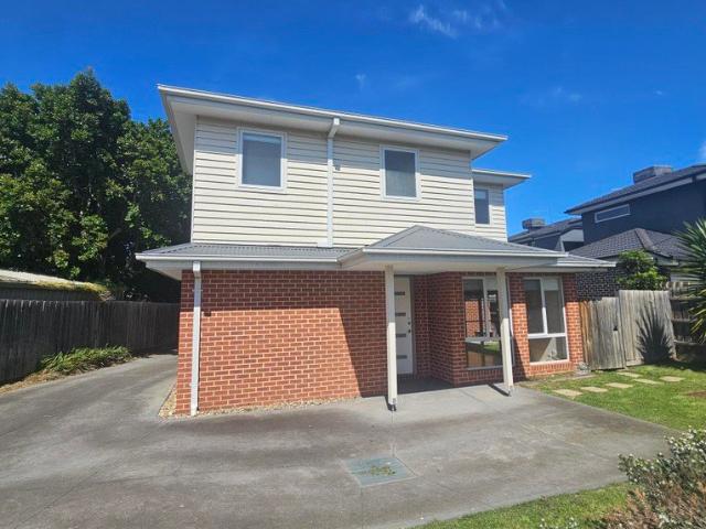 Townhouse for rent in Camerons Creek, Victoria