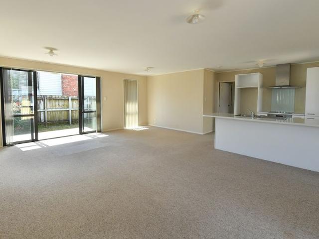House for rent in Hillsborough, Oroua County