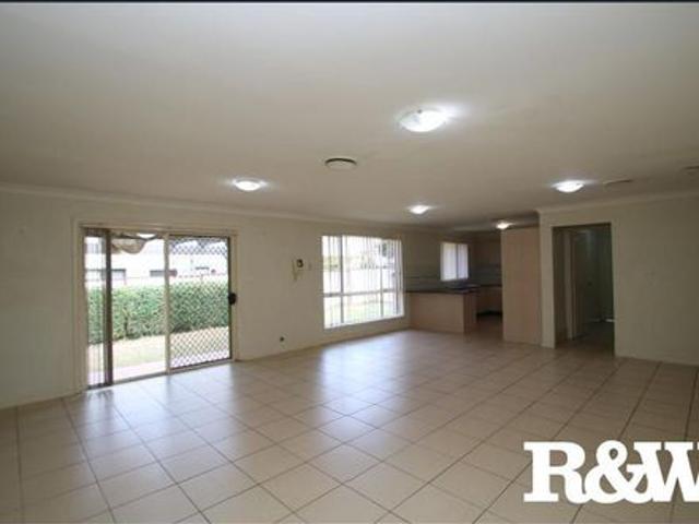 Townhouse for rent in Sydney, New South Wales