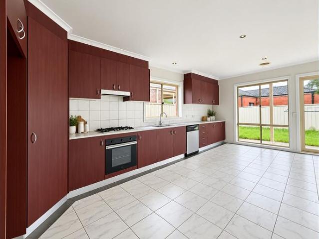 House for rent in Caroline Springs, Melbourne