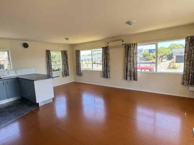 House for rent in Waikanae Beach, Wellington