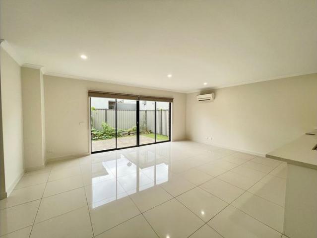 Townhouse for rent in Camerons Creek, Victoria
