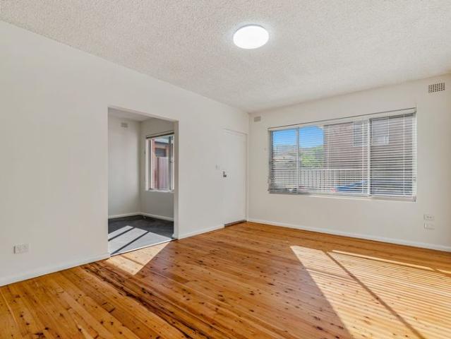 Apartment for rent in Wollongong West, New South Wales
