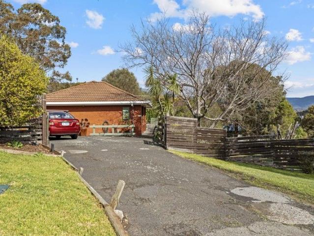 House for sale in Geilston Bay, Tasmania