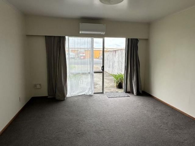 Apartment for rent in Papakura
