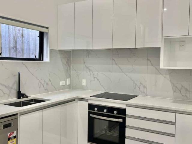 Townhouse for rent in Avondale, Oroua County