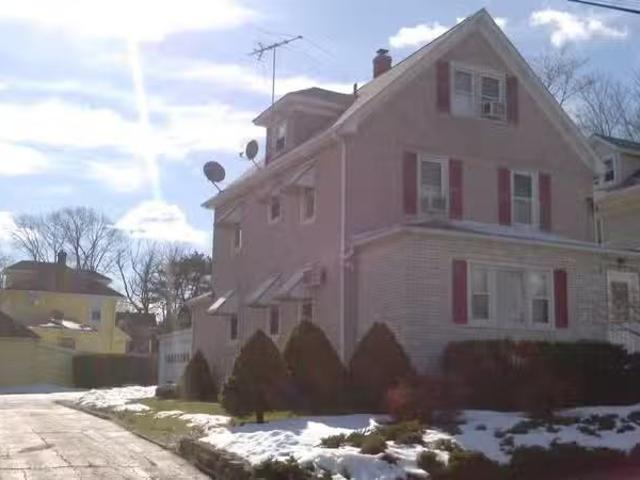 Condo for rent in Hackensack