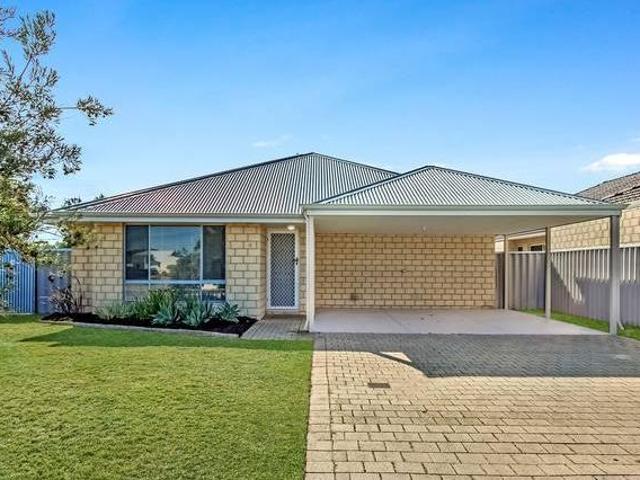 House for rent in Cockburn, Western Australia