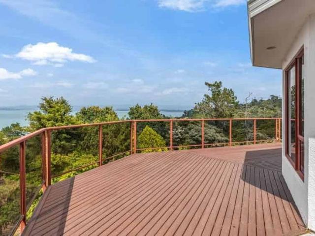 House for rent in Wairau Valley