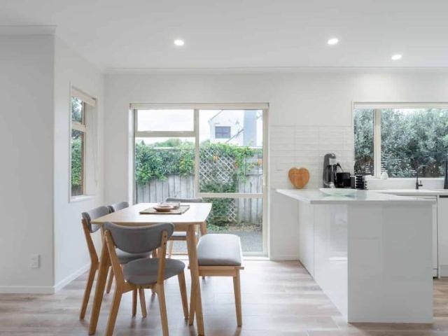 House for rent in Whangaparaoa