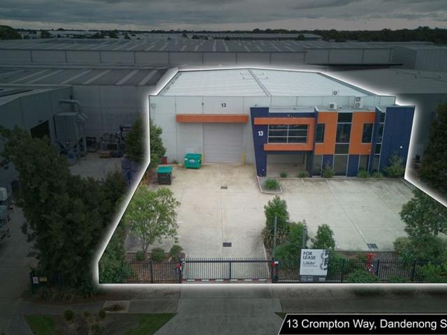Warehouse for rent in Camerons Creek, Victoria