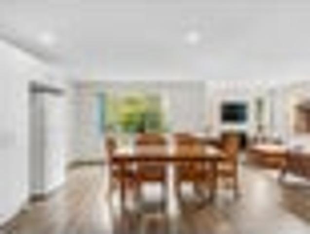 House for sale in New Windsor, Oroua County