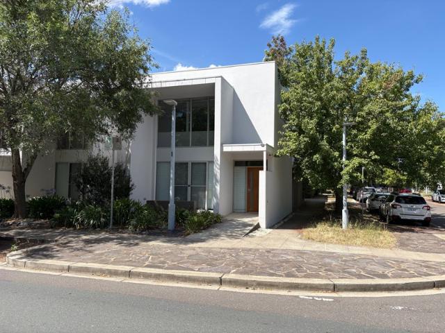 Office for rent in Kingston, Australian Capital Territory