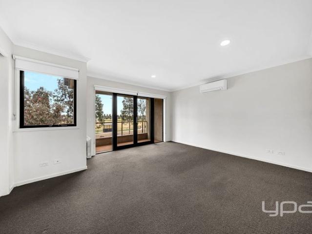 Townhouse for rent in Camerons Creek, Victoria