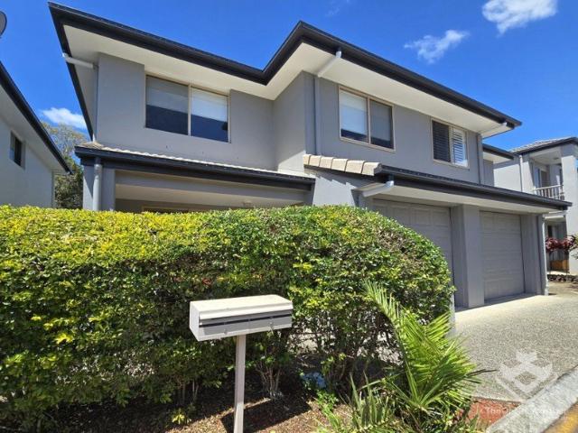 Townhouse for rent in Carina, Greater Brisbane