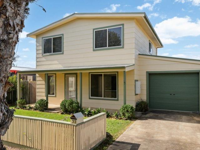 House for sale in Cowes, Victoria