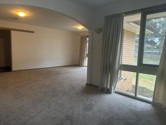 House for rent in Gisborne, Victoria