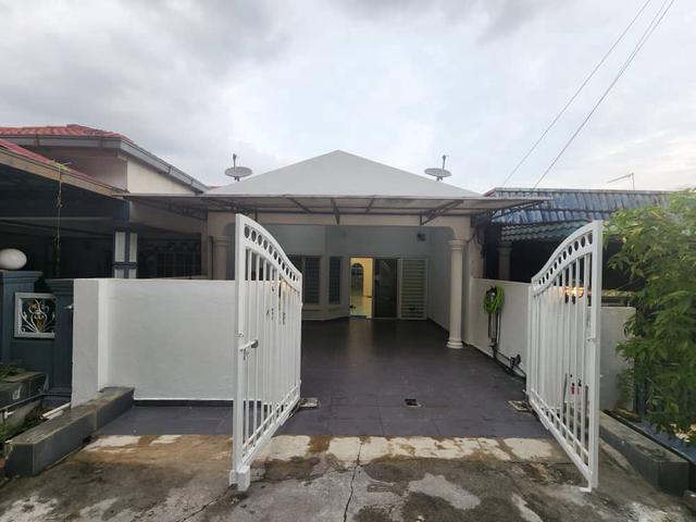 Terraced House for sale in Petaling, Damansara Damai
