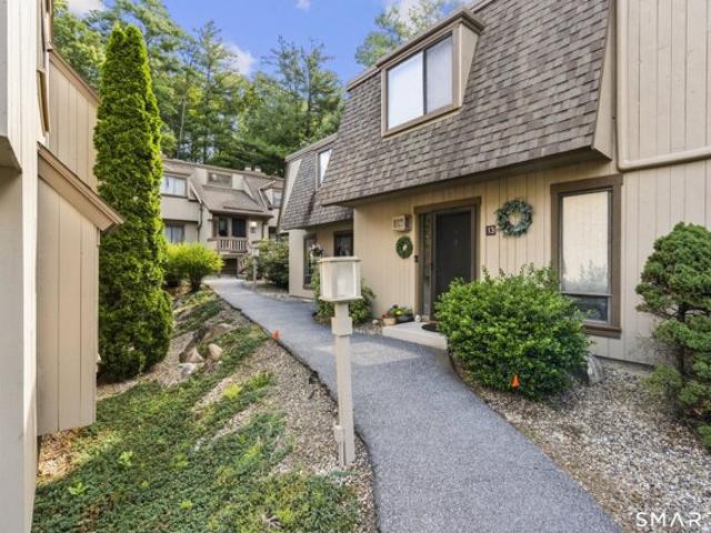 House for sale in Farmington, Connecticut