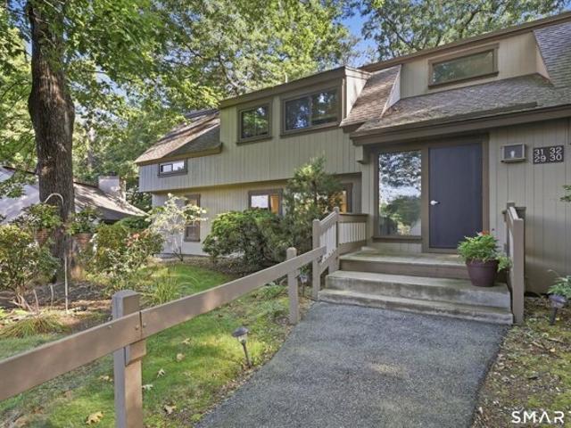Condo for sale in Farmington, Connecticut
