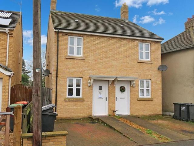 House for rent in Bedford